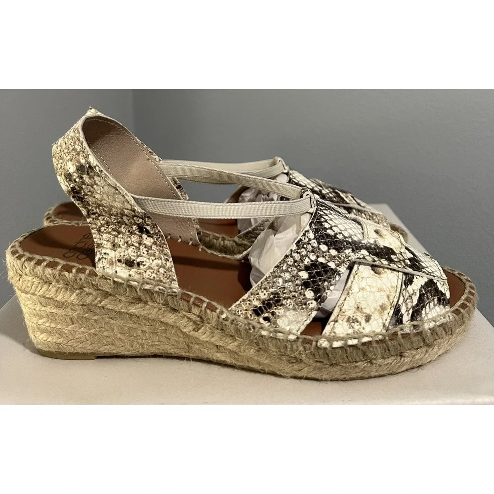 ANDRE ASSOUS Snakeskin Print Espadrilles Wedge Sandals Womens Size 7 New